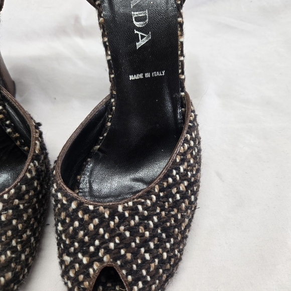 Vintage PRADA Women's 38 Brown Tweed Leather Peep Toe D’Orsay Heels Pumps *Flaw* - Picture 4 of 10